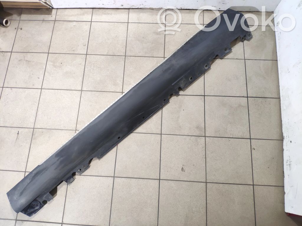 BMW X6 E71 Sill 