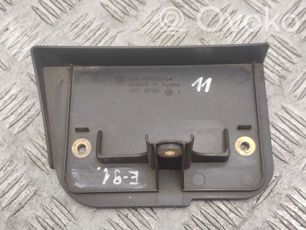 BMW 3 E90 E91 Other engine bay part 