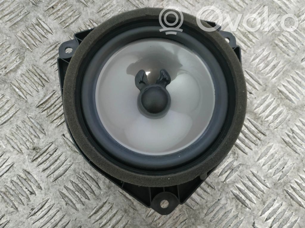 Lexus RX 450H Rear door speaker 