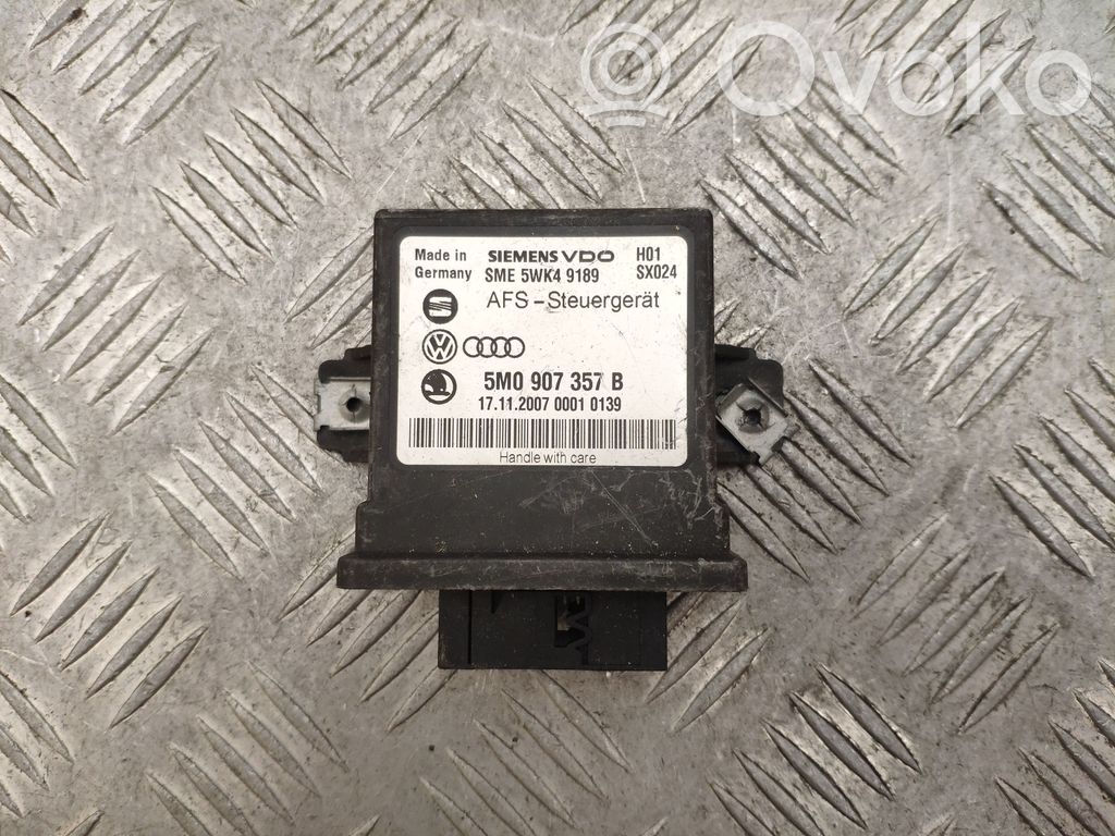 Volkswagen Tiguan Light module LCM 