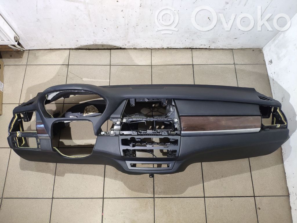 BMW X6 E71 Dashboard 