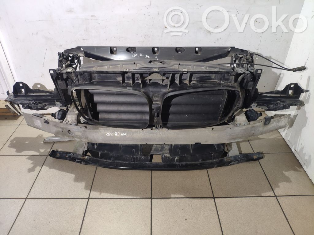 BMW 5 GT F07 Панель радиаторов 