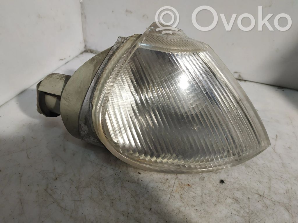 Renault Laguna I Front indicator light 