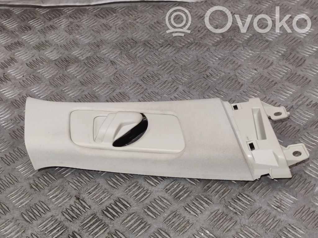 Lexus NX Pilar (B) (superior) 
