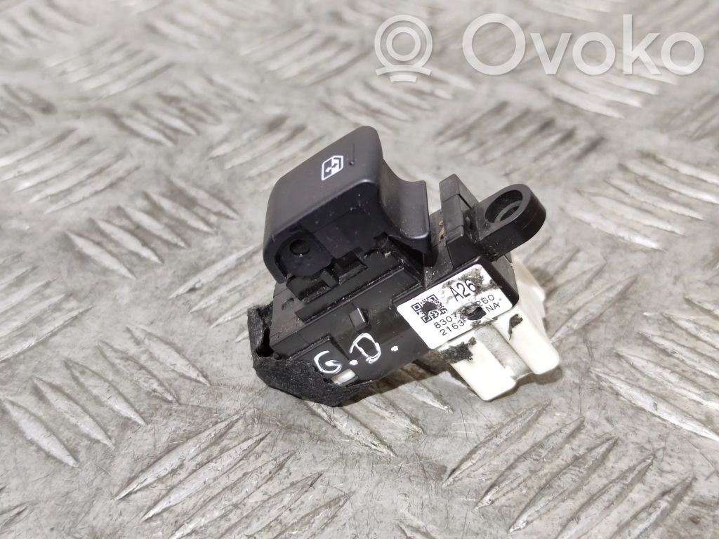 Subaru Outback Electric window control switch 
