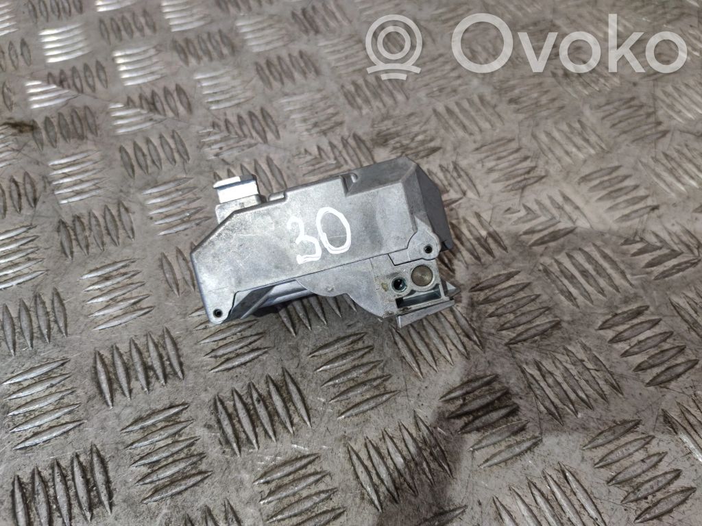 Jaguar E-Pace Steering wheel lock 