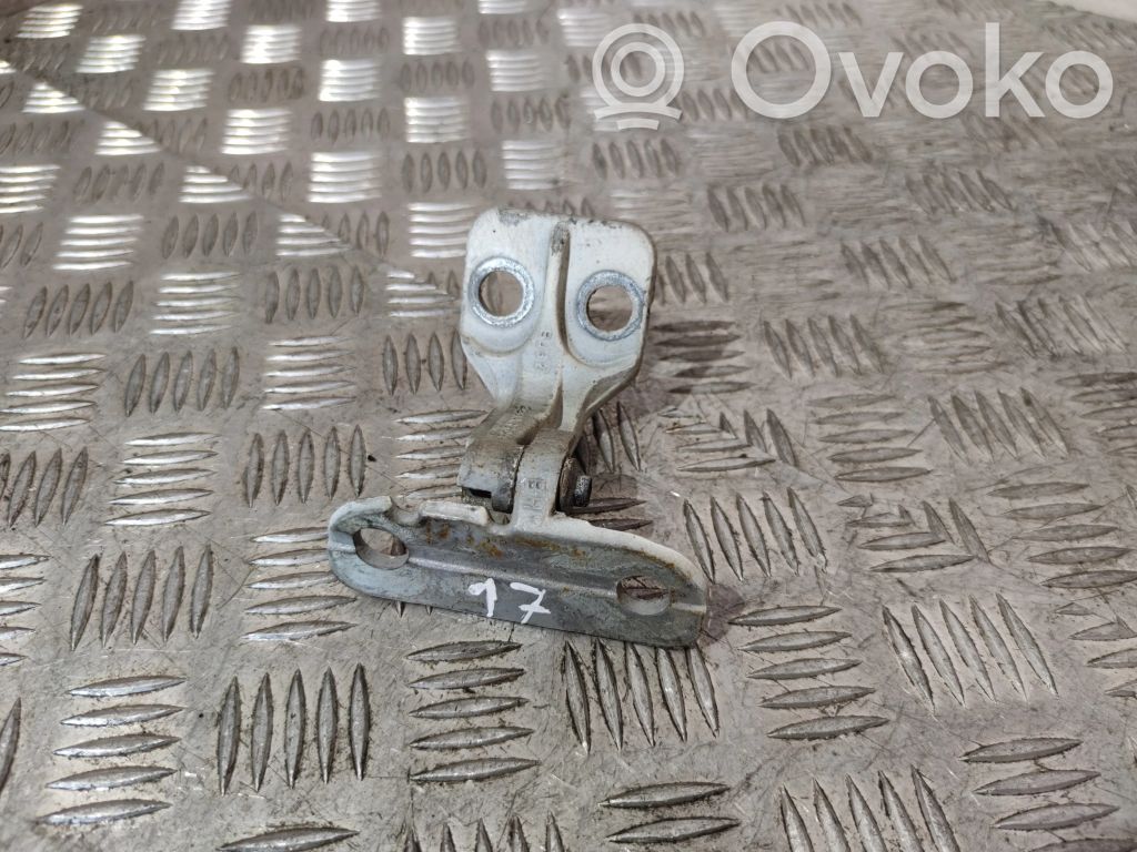 Land Rover Discovery Sport Front door upper hinge 