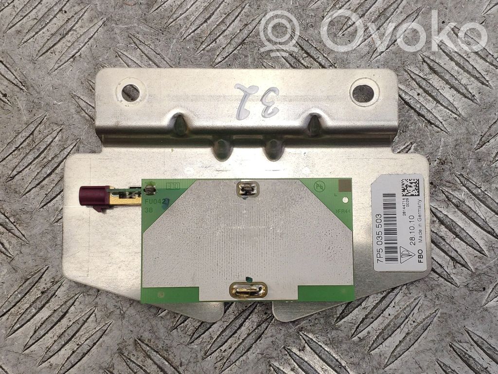 Porsche Cayenne (92A) Antenos stiprintuvas 