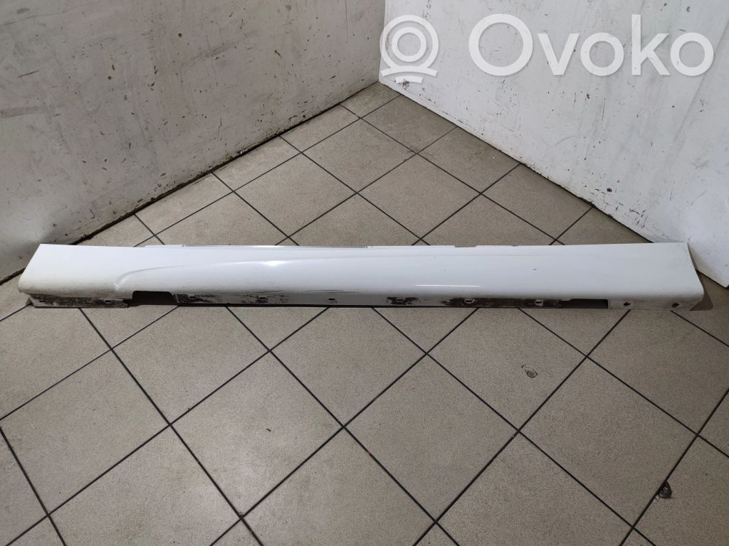 BMW 1 E81 E87 Sill 