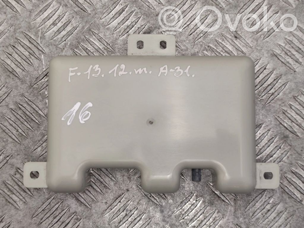 BMW 6 F12 F13 Antenos stiprintuvas 
