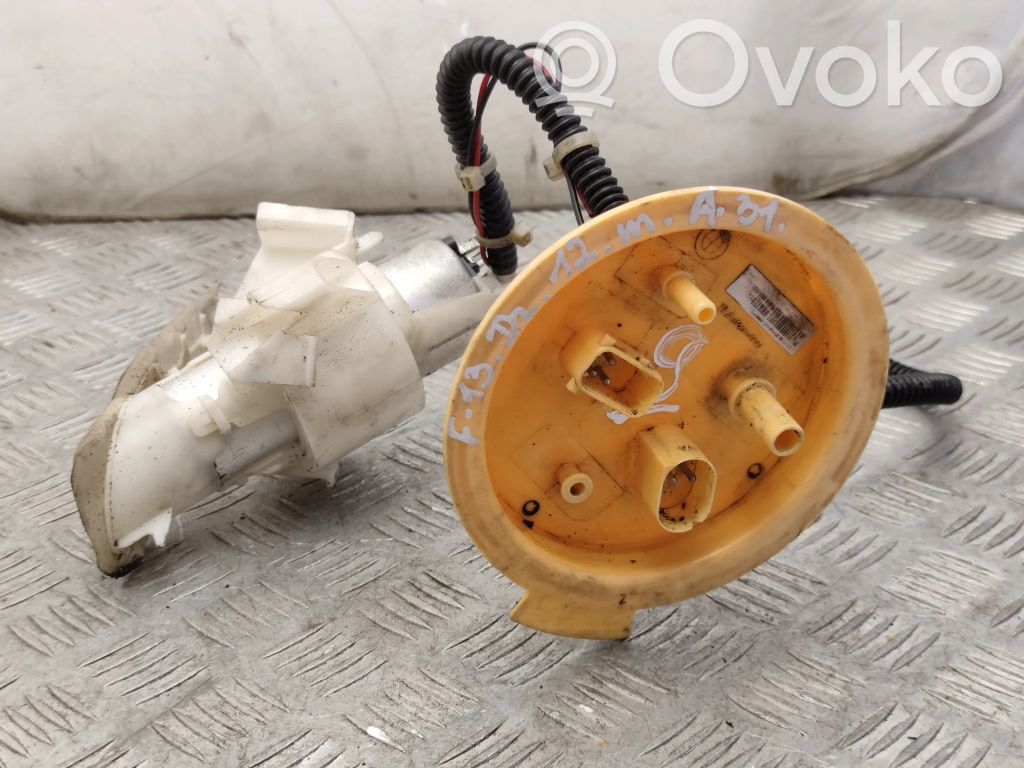 BMW 6 F12 F13 Pompe à carburant 