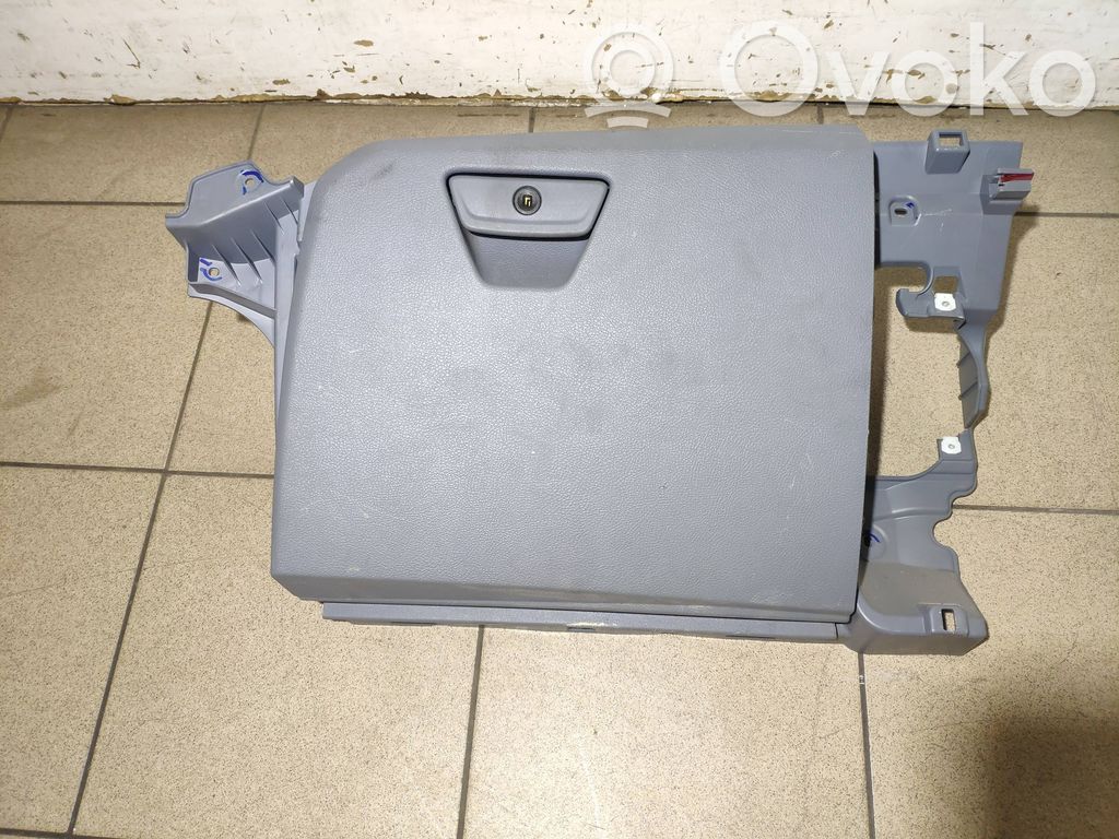 Ford Transit Daiktadėžė 