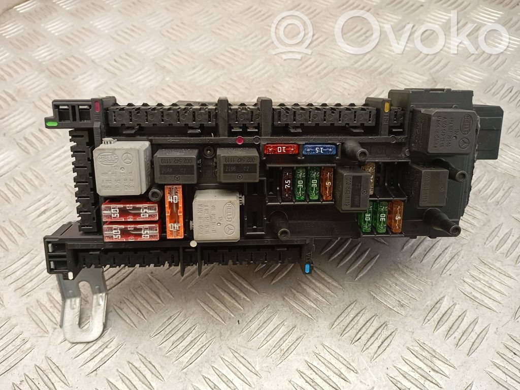 Mercedes-Benz CLS C218 X218 Módulo de fusible 