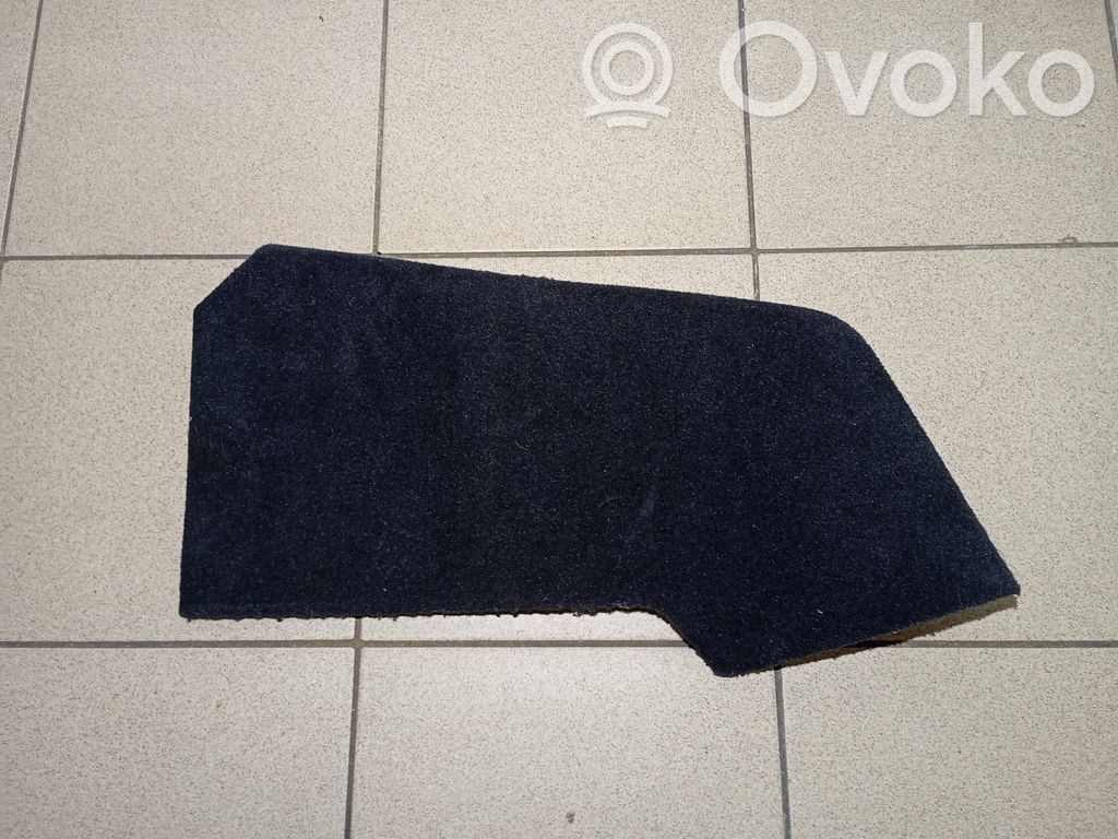 Volvo XC60 Osłona boczna tunelu środkowego 