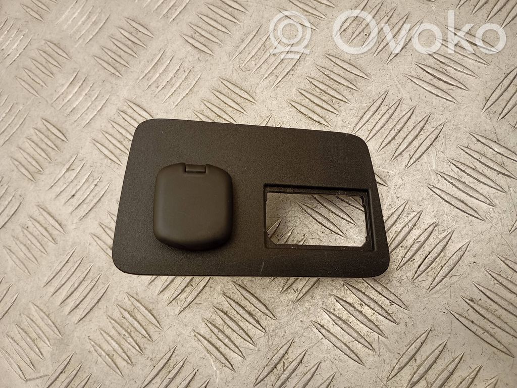 Lexus NX 12 V Socket (rear) 