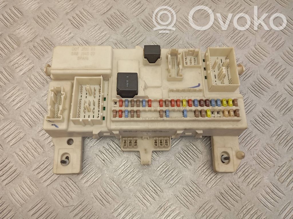 Volvo S40 Fuse module 