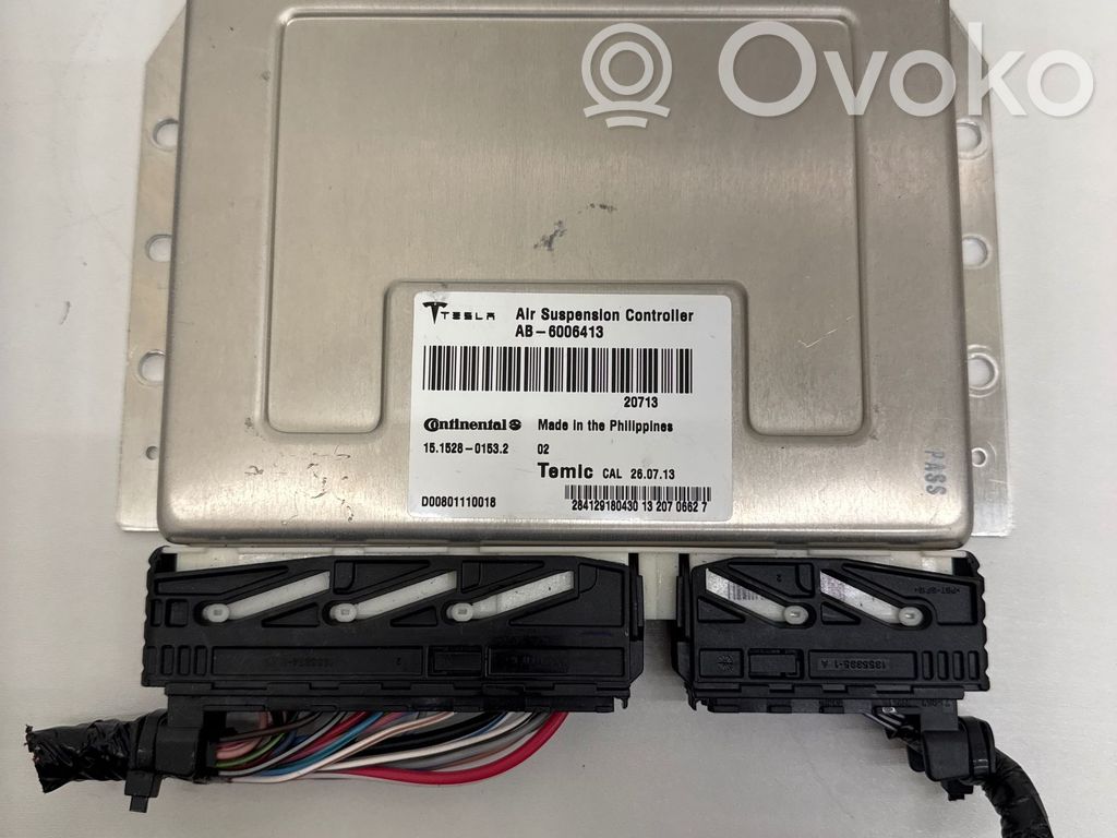Tesla Model S Airbag control unit/module 