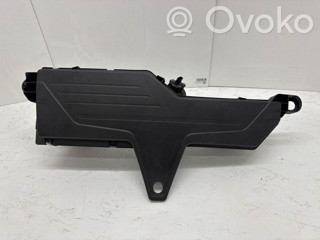 BMW 3 F30 F35 F31 Obudowa filtra powietrza 