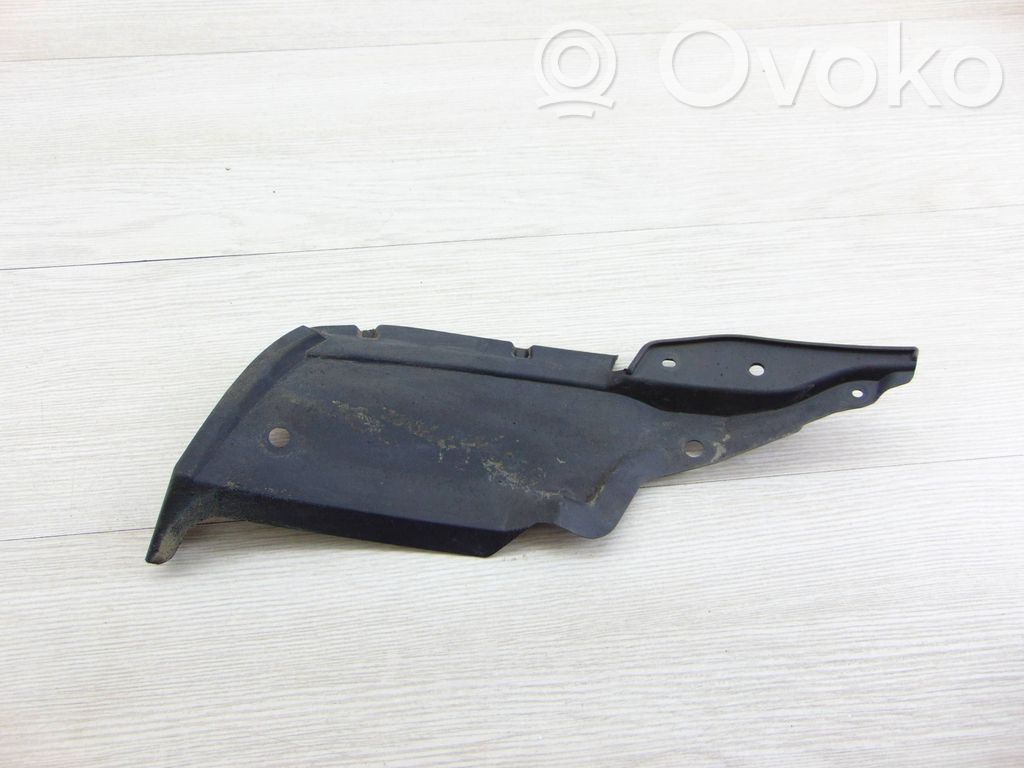 Nissan Note (E12) Galinis purvasargis 