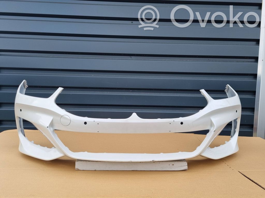 BMW 8 G14 Parachoques delantero 