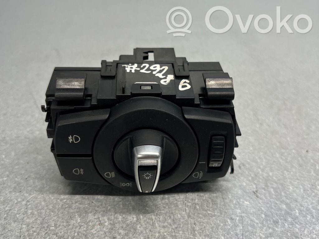 Light switch   33600112,33600112
