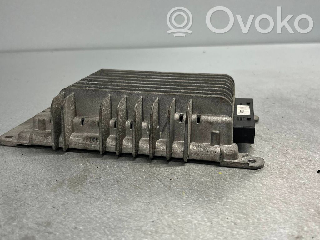 Audi A3 S3 8P Sound amplifier 