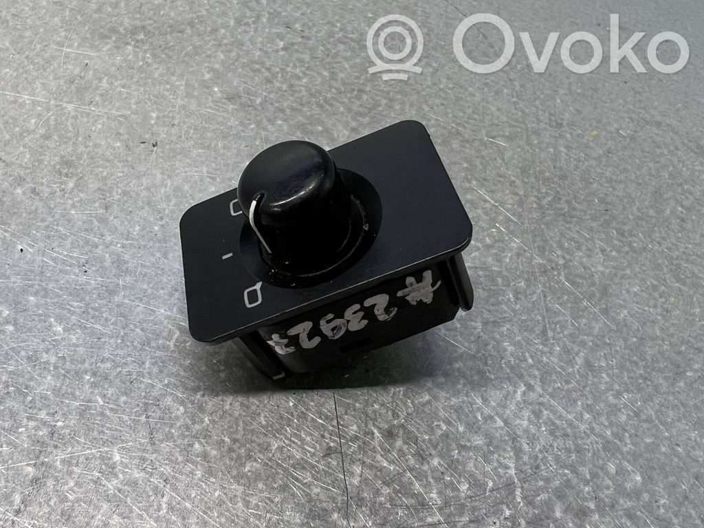 Audi A6 S6 C5 4B Interruptor del espejo lateral 