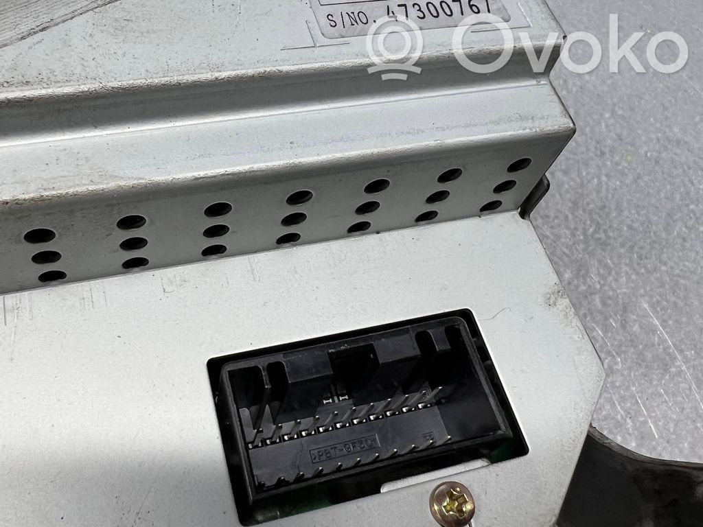 Jaguar S-Type Radio/CD/DVD/GPS head unit 