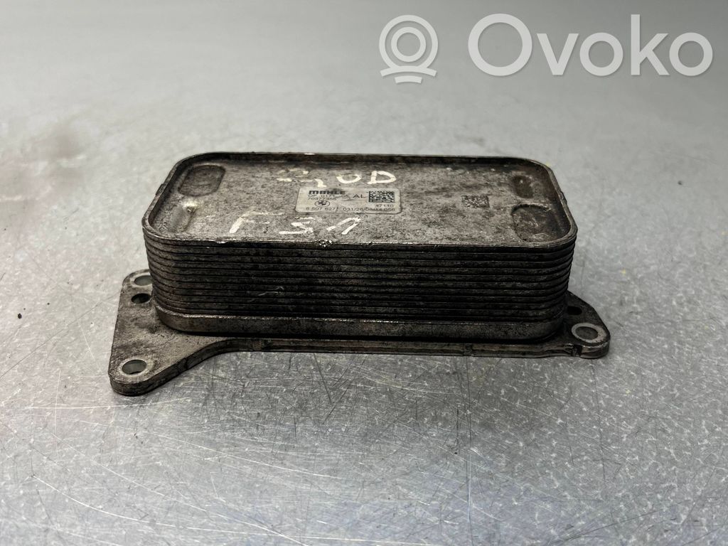 BMW 3 F30 F35 F31 Oil filter mounting bracket 
