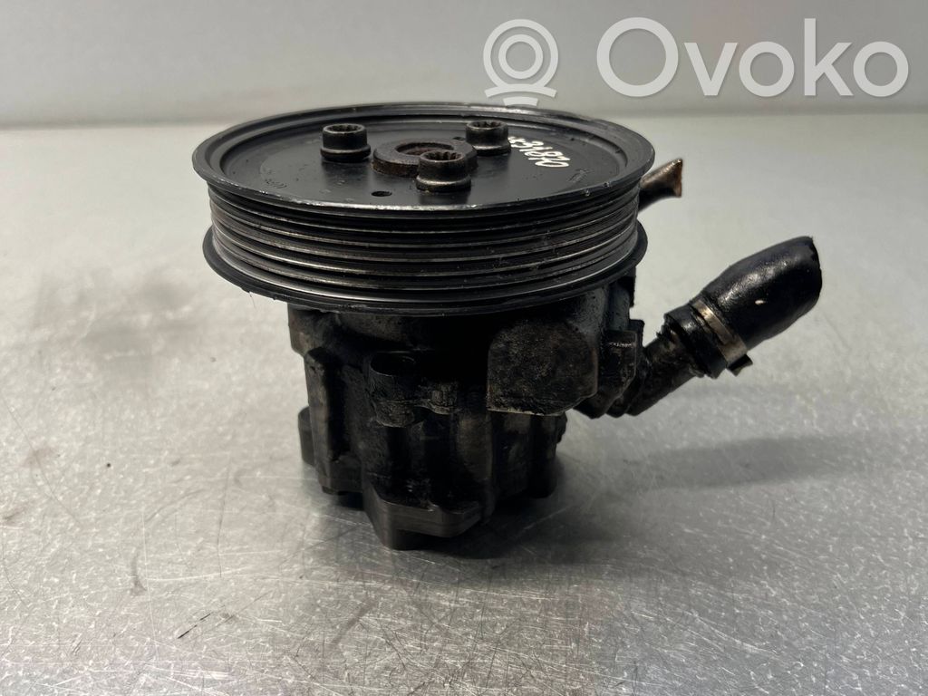 Audi A8 S8 D3 4E Power steering pump 