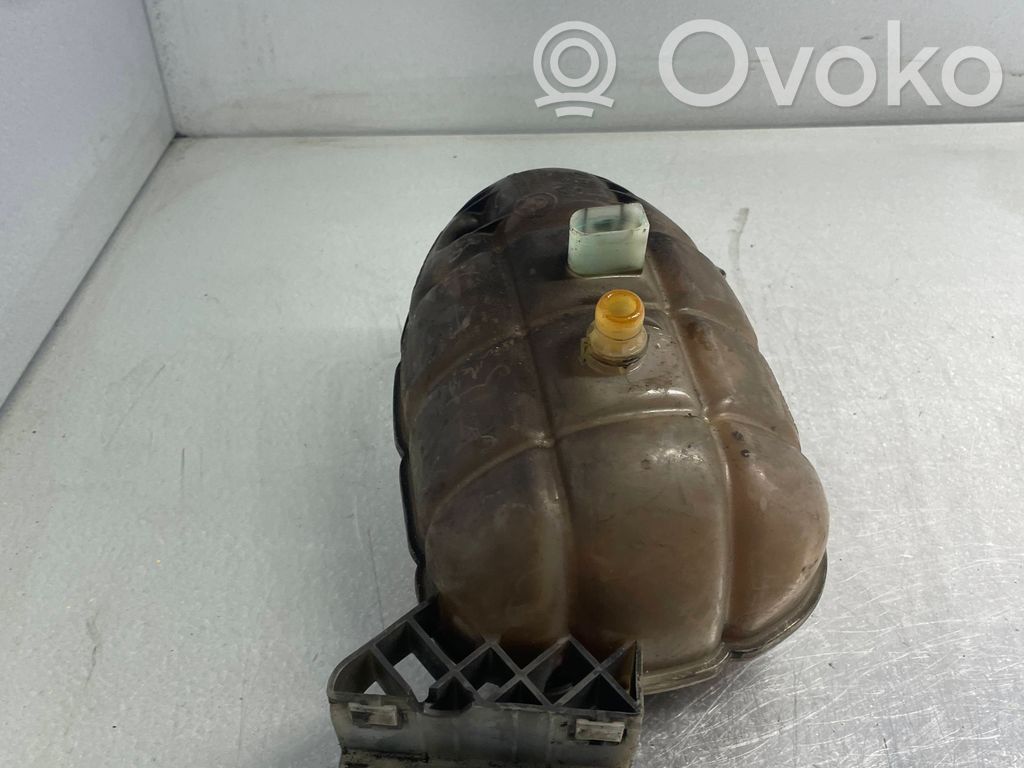 BMW 1 F20 F21 Ausgleichsbehälter Kühlwasser 