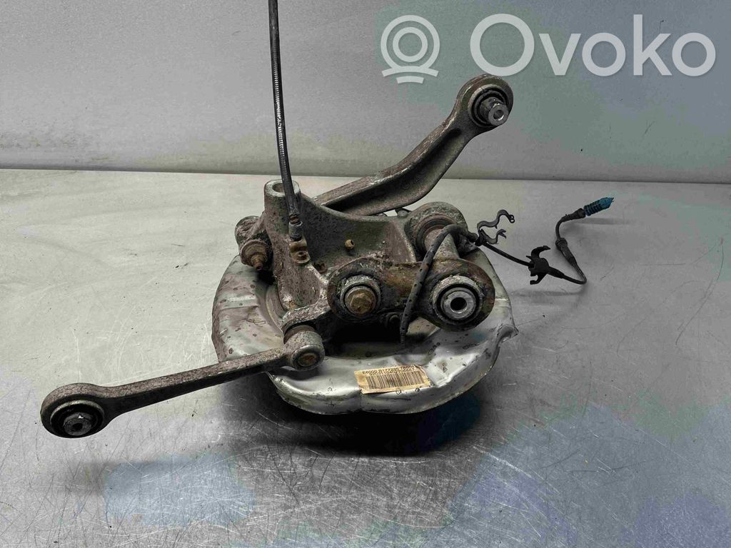 BMW 5 E60 E61 Rear wheel hub spindle/knuckle 