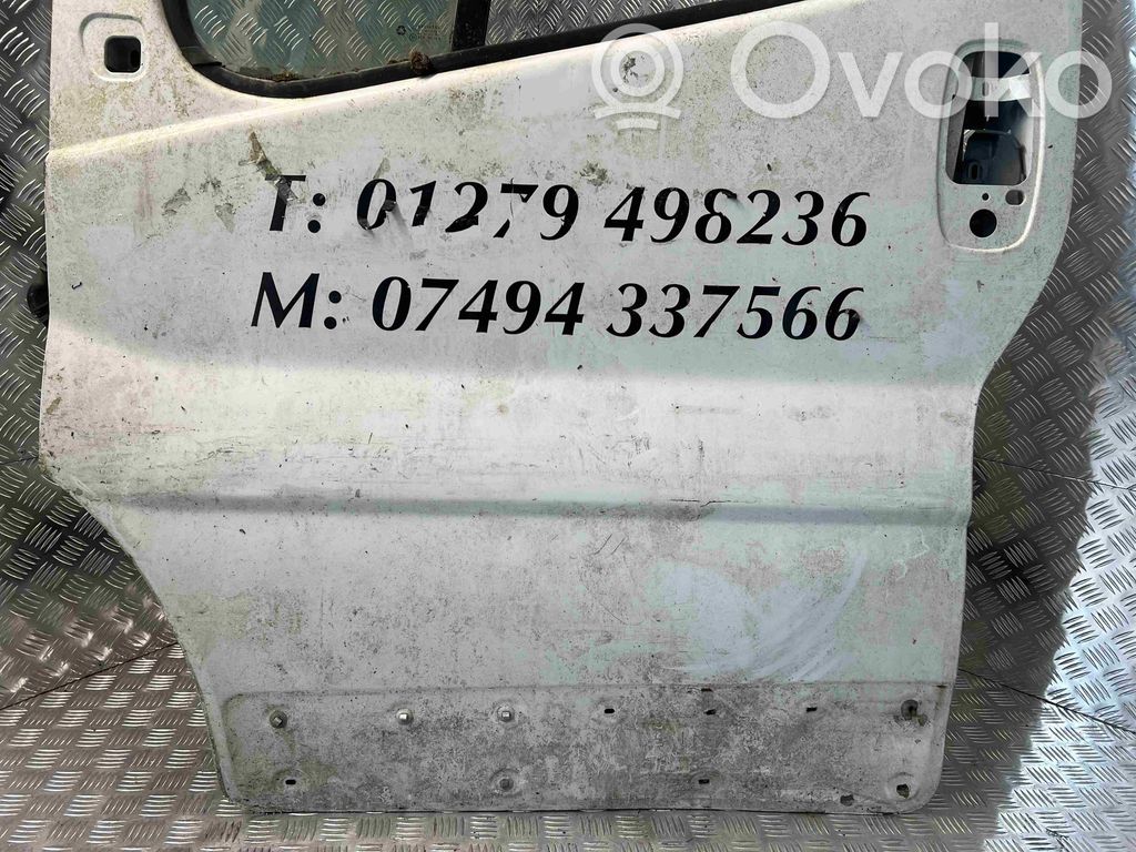 Opel Vivaro Priekinės durys 
