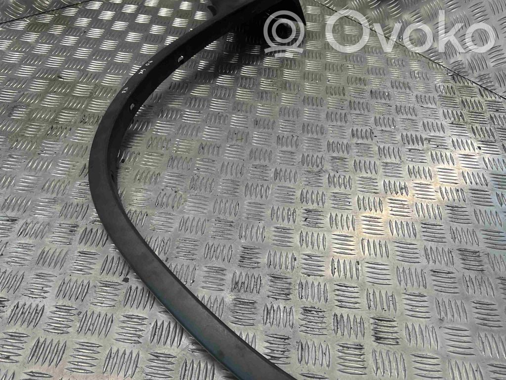BMW X5 E53 Front arch trim 