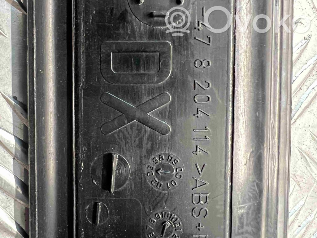 BMW 3 E46 Front sill trim cover 