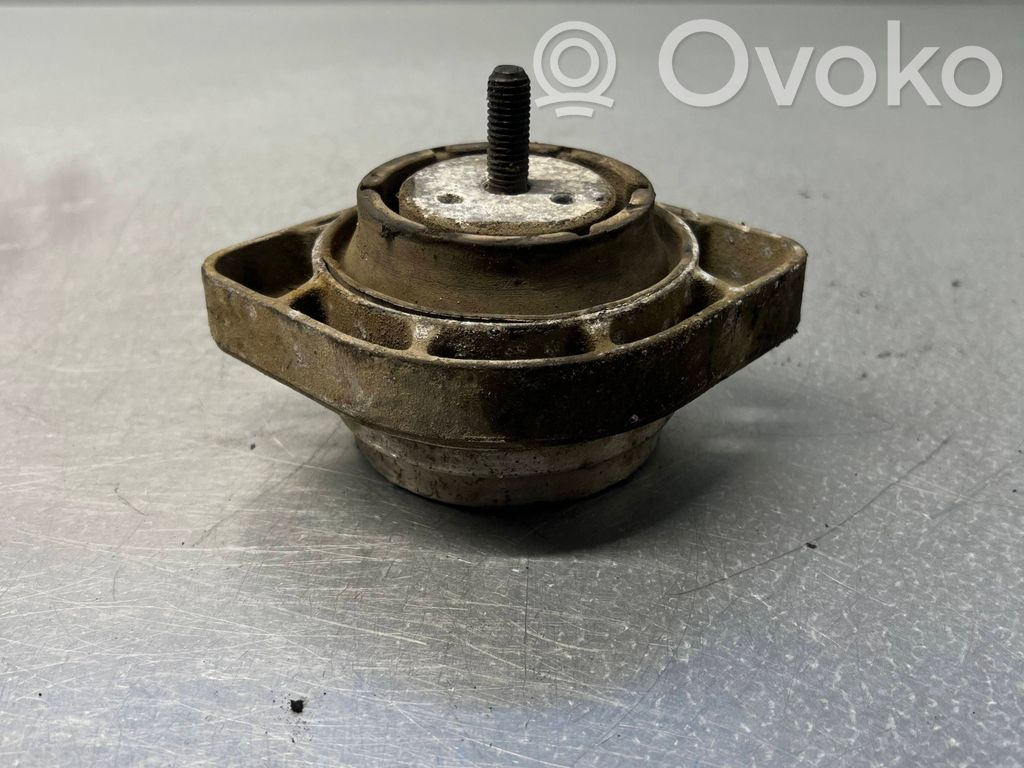 BMW X3 E83 Engine mount bracket 