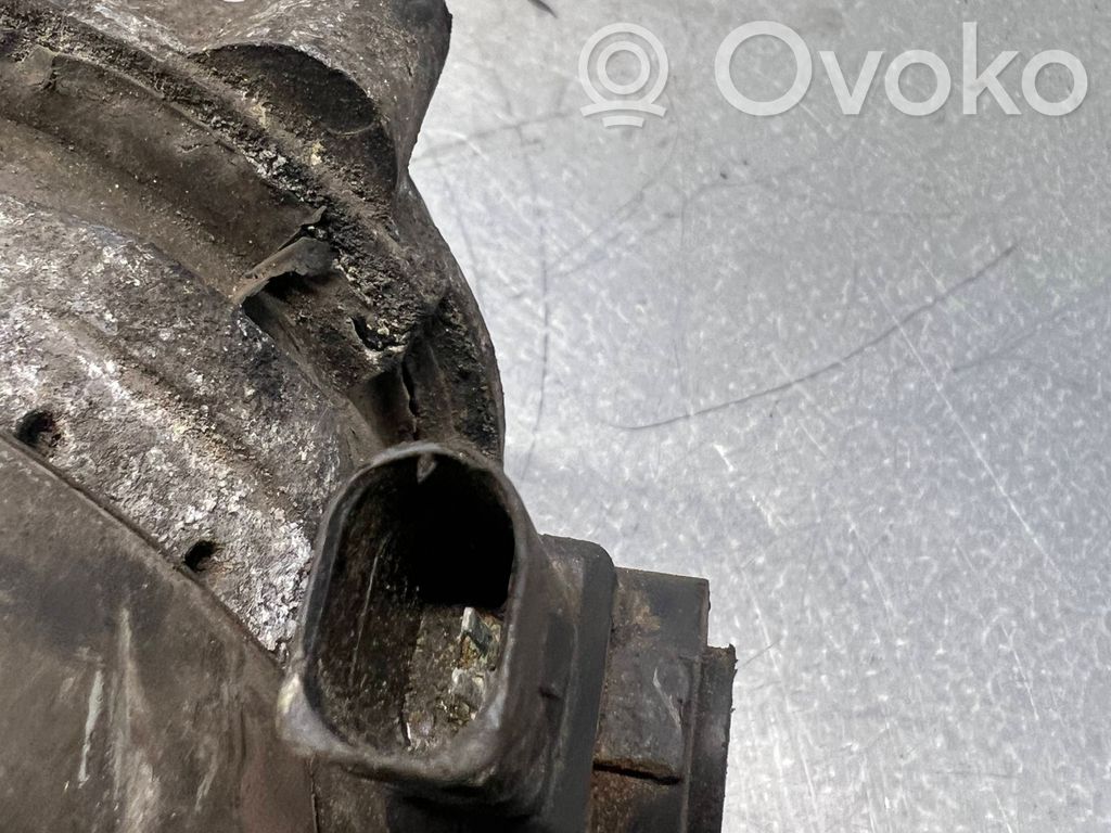 Audi A8 S8 D3 4E Engine mount bracket 