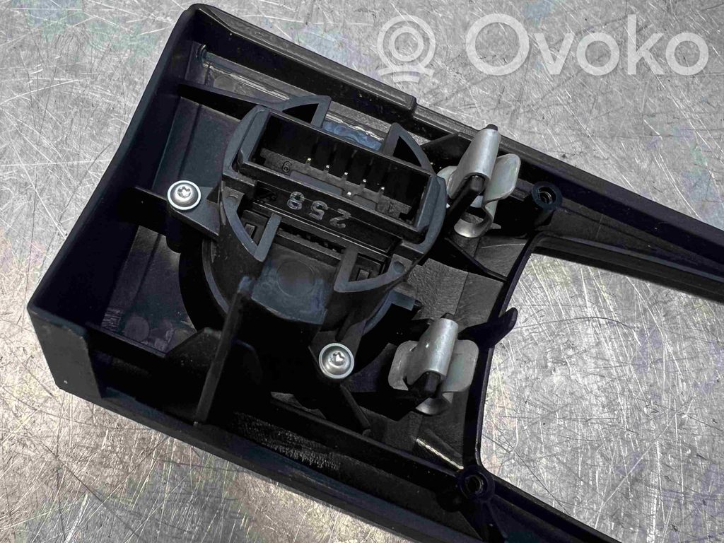 BMW 5 E60 E61 Engine start stop button switch 