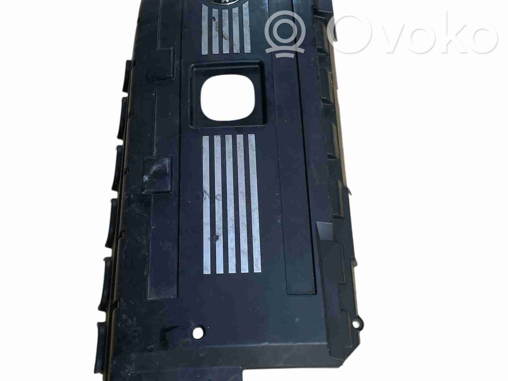 BMW X5 E53 Variklio dangtis (apdaila) 