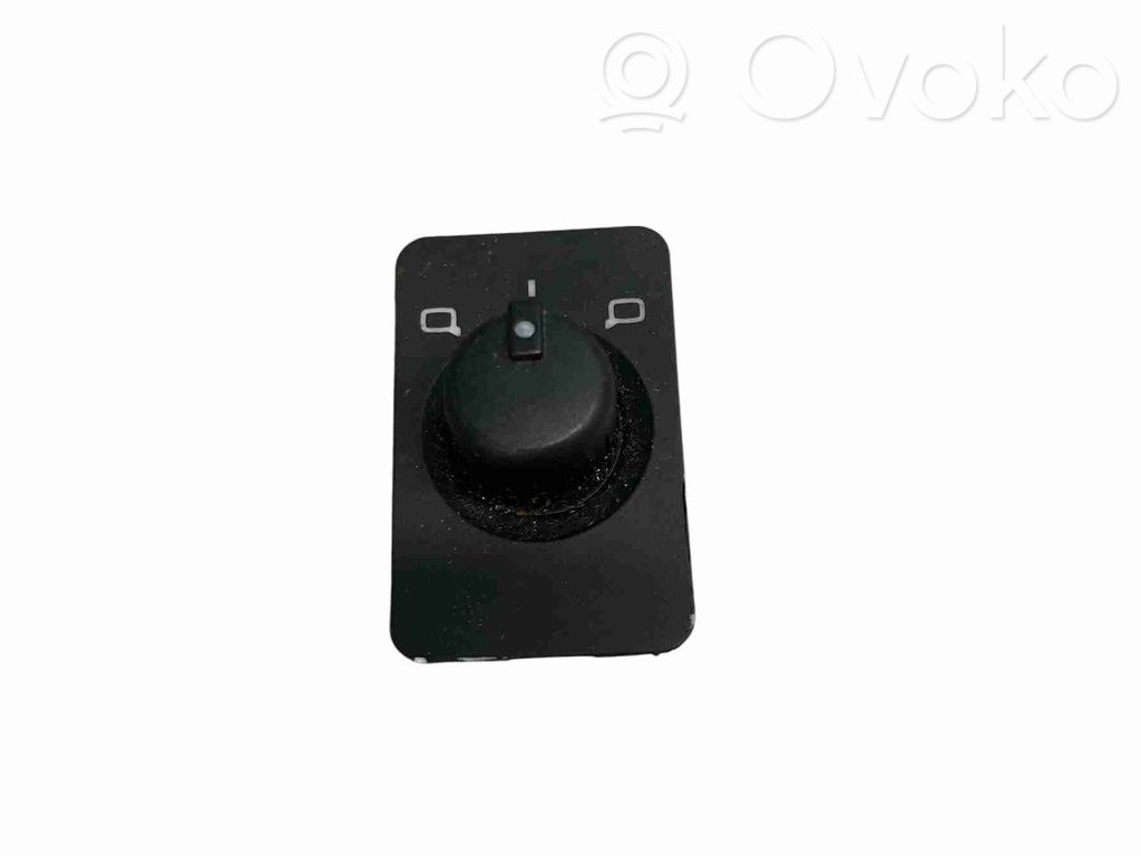 Audi A6 S6 C5 4B Wing mirror switch 