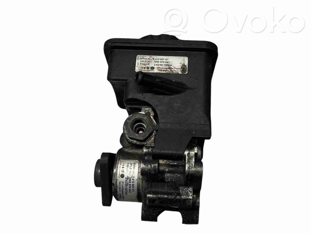 BMW X3 E83 Power steering pump 