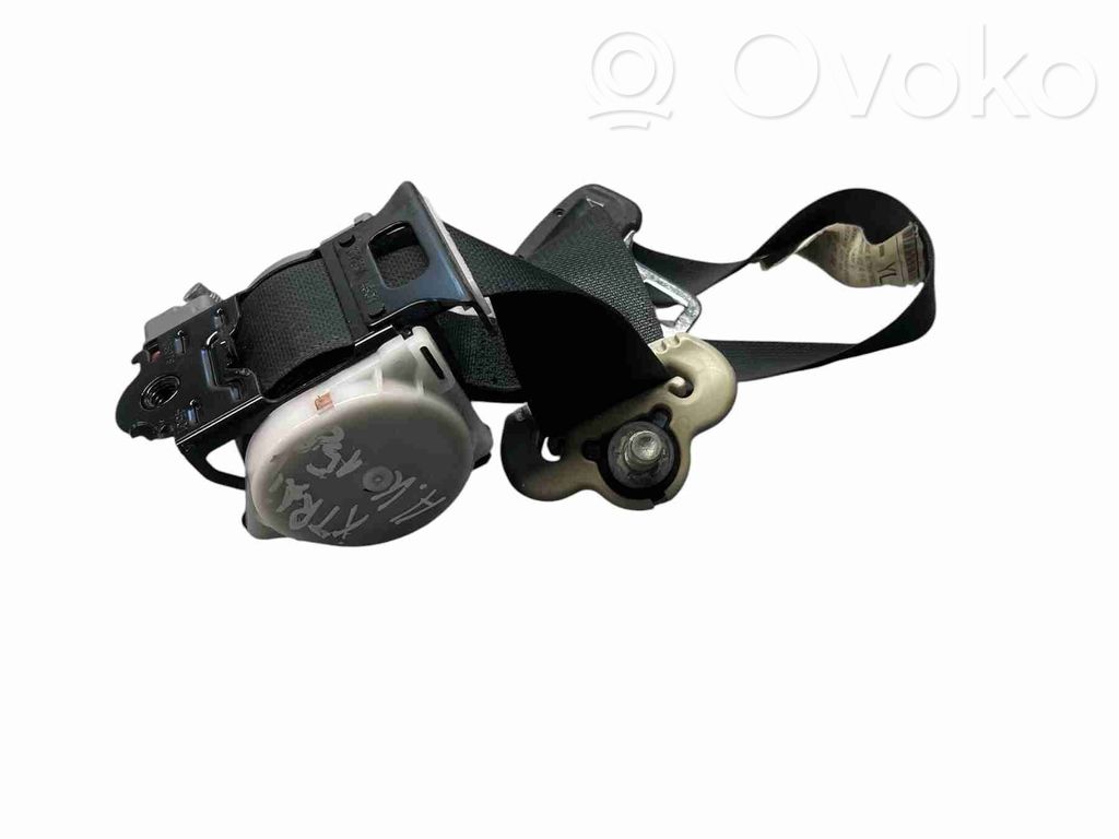 Nissan X-Trail T32 Rear seatbelt 