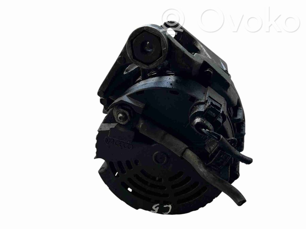 Audi A6 S6 C5 4B Ģenerators 