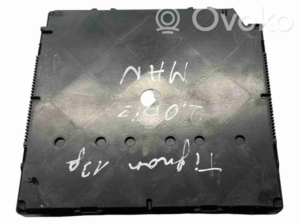 Volkswagen Tiguan Module de contrôle carrosserie centrale 