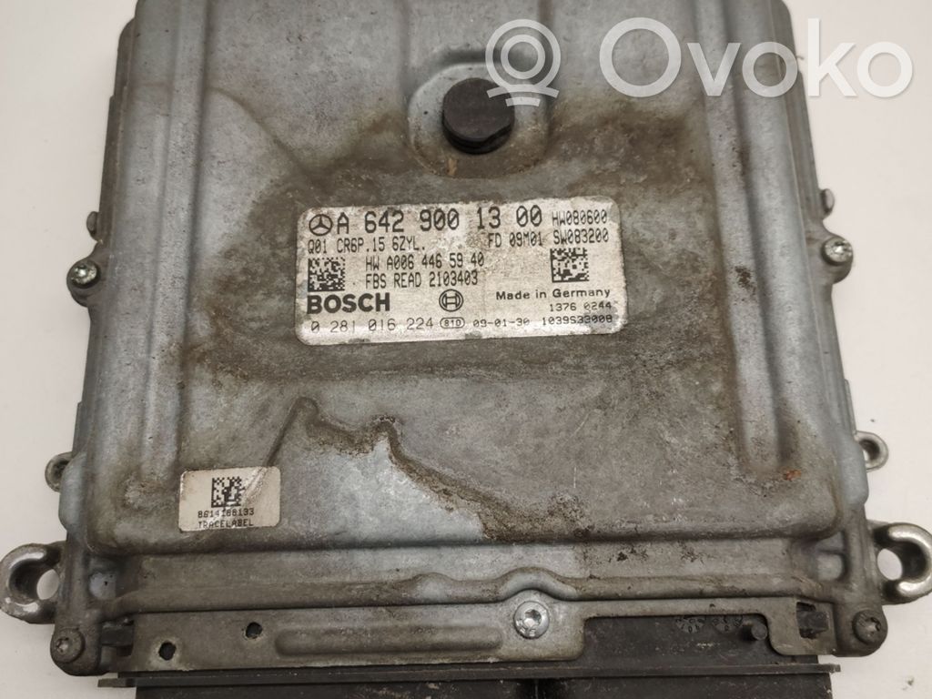 Mercedes-Benz E W212 Engine block 