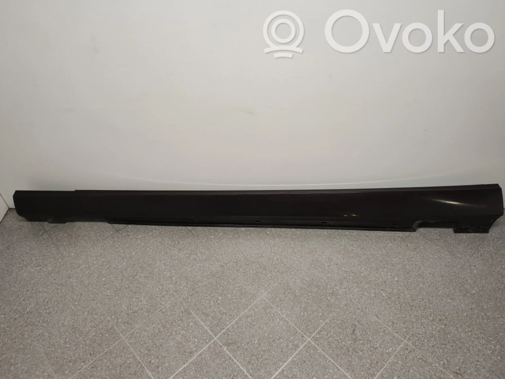 Mercedes-Benz E W212 Sill 