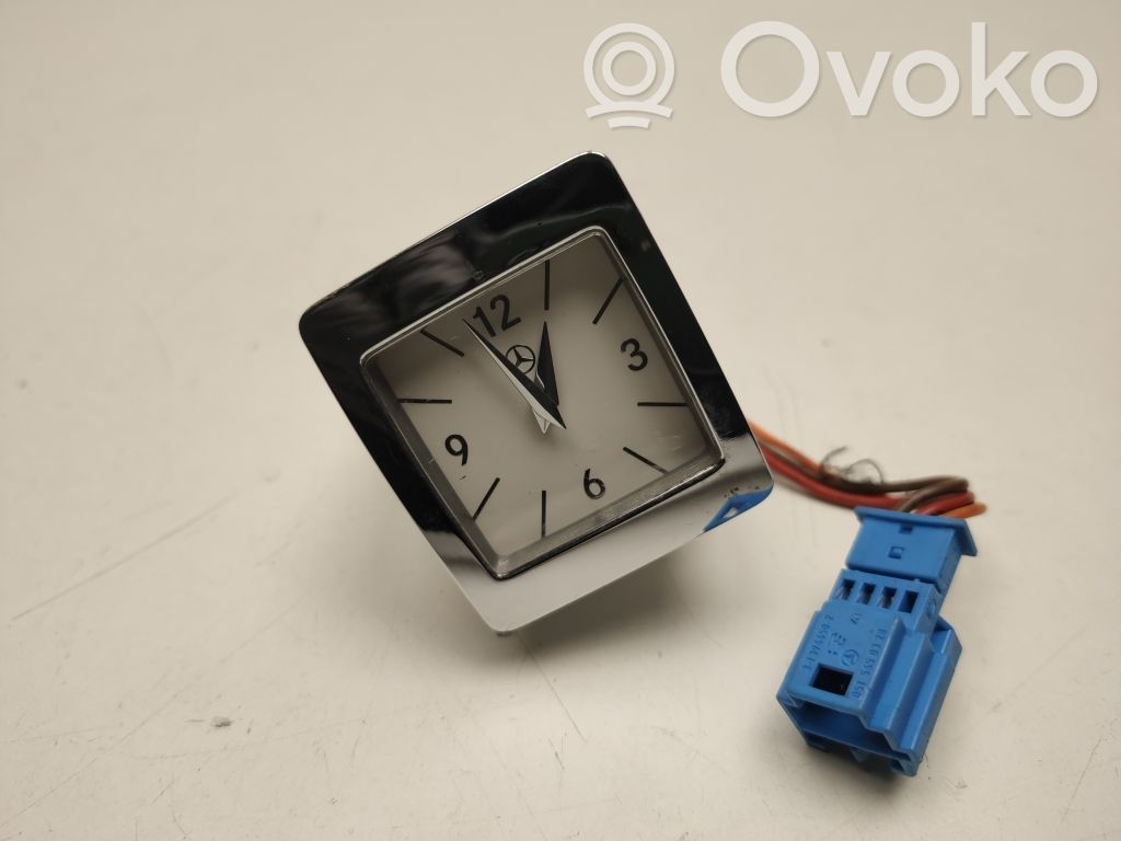 Mercedes-Benz E W212 Reloj 