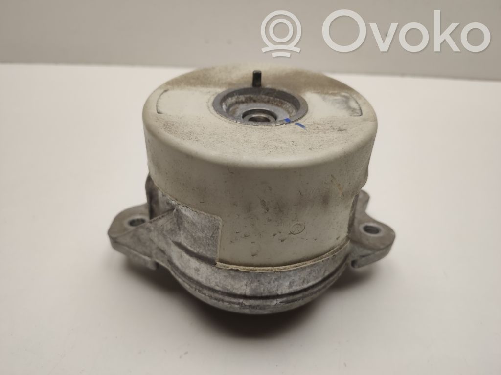 Mercedes-Benz EQC Engine mount bracket 