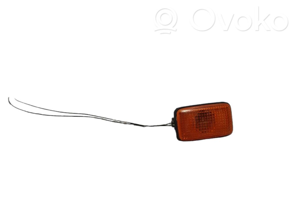 Nissan X-Trail T30 Front fender indicator light 
