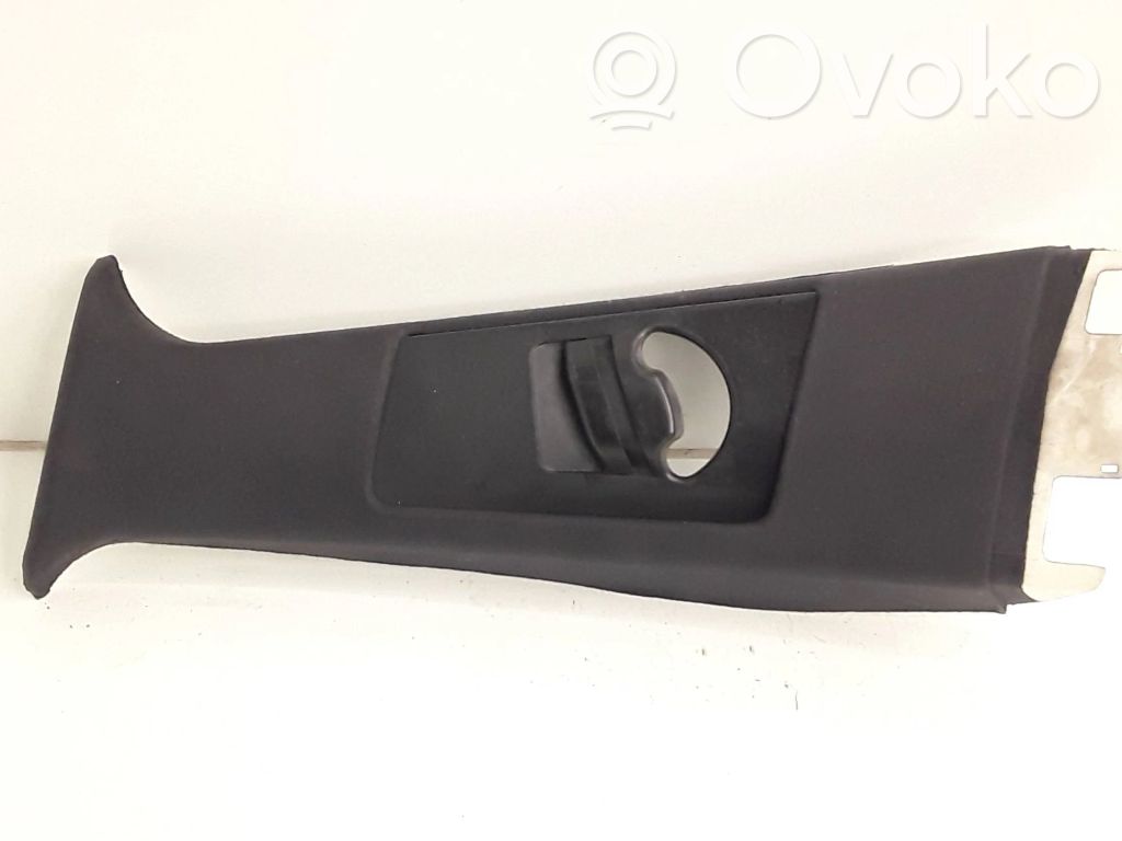 BMW X5 E53 Pilar (B) (superior) 